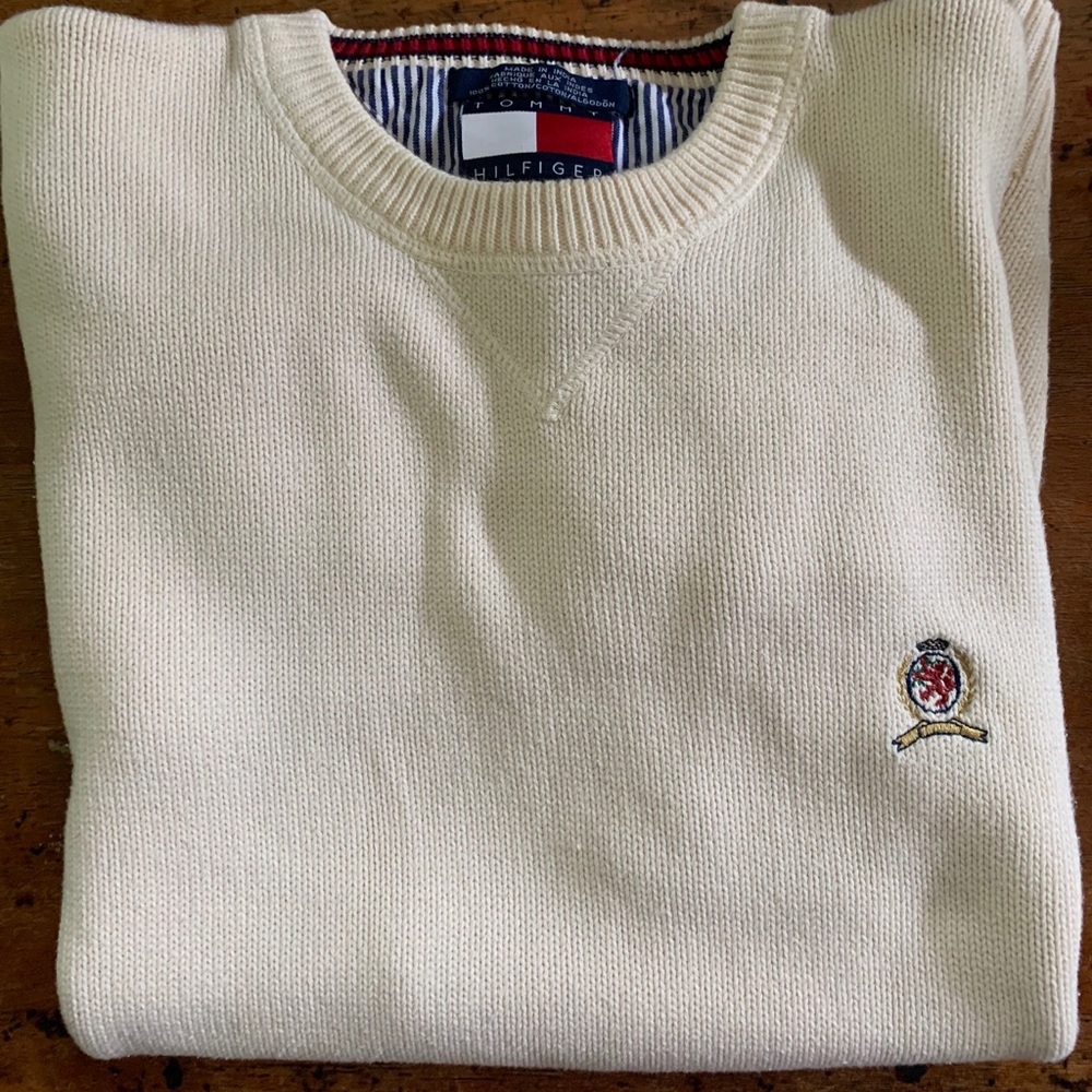 Vintage Tommy Hilfiger sweater